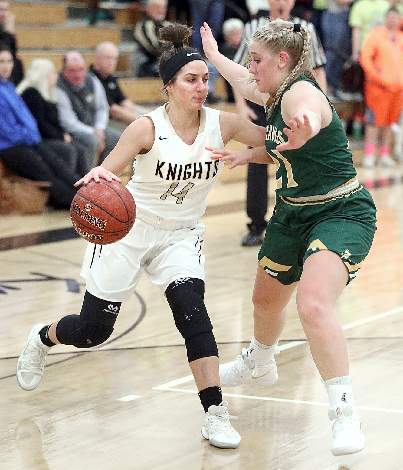 Nov. 13: Melrose-Mindoro vs. Onalaska Luther